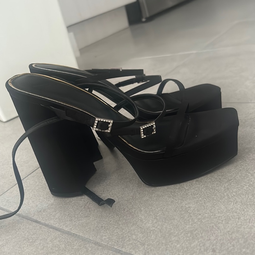 Black platform heels size 9
